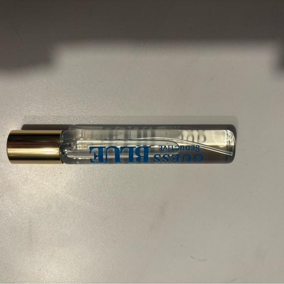 Guess Bright Blue Triangle Pouch - Picture 6 of 6